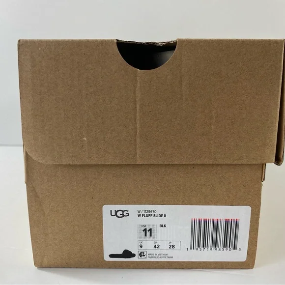 UGG Fluff Slide II Sheepskin Black Slide Slipper - Picture 11 of 11